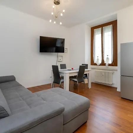 Apartment Zona Linate Milan