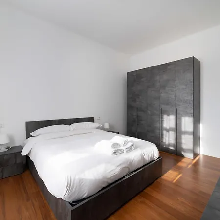 Zona Linate Apartamento